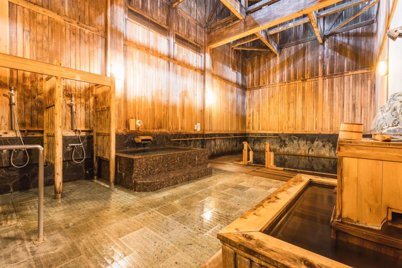 Отель Tsuta Onsen Ryokan Товада Экстерьер фото