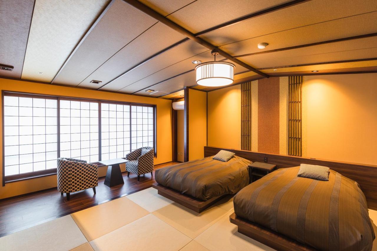 Tsuta Onsen Ryokan Товада Экстерьер фото